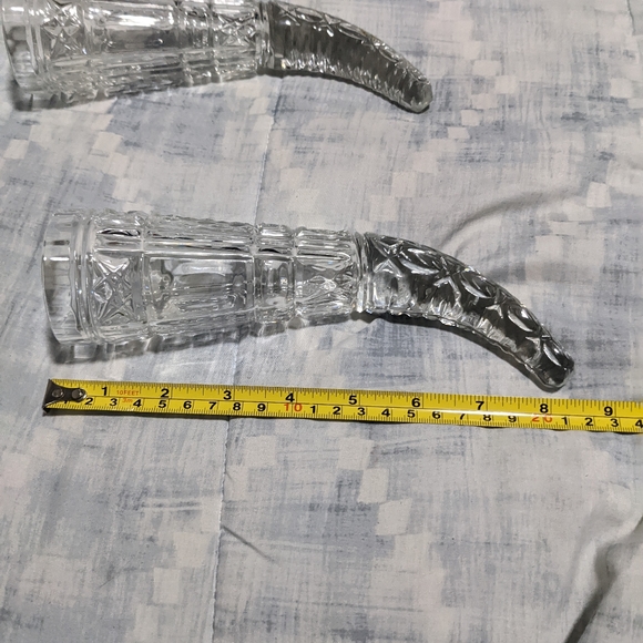 2 Identical Vintage Russian Horn Crystal Wine Glasses - Picture 2 of 6